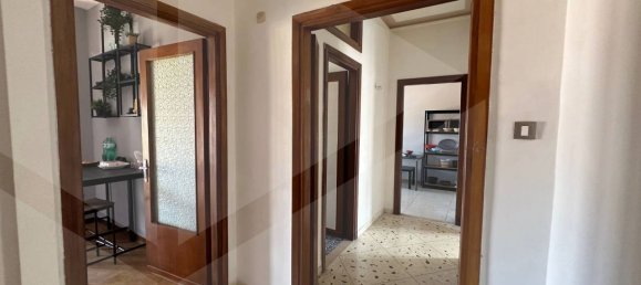 Apartamento de 3 divisões em Avezzano, Italy N.º 30479 9
