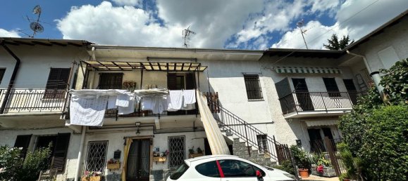Dúplex de 5 dormitorios en Samarate, Italy No. 361295 11