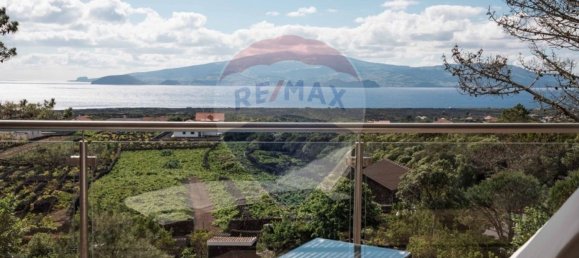 Casa de 4 dormitorios en Madalena, Portugal No. 45338 9