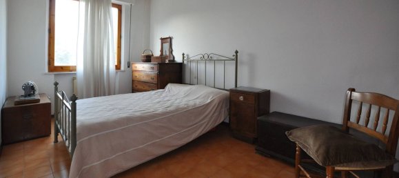 Квартира с 6 комнатами в Монтепульчано, Италия № 60943 12