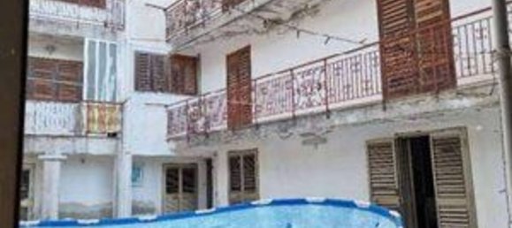 Квартира с 3 комнатами в Мессина, Италия № 226275 11