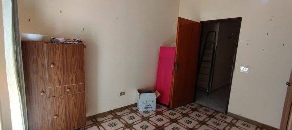 Квартира с 6 комнатами в Шакка, Италия № 44978 37