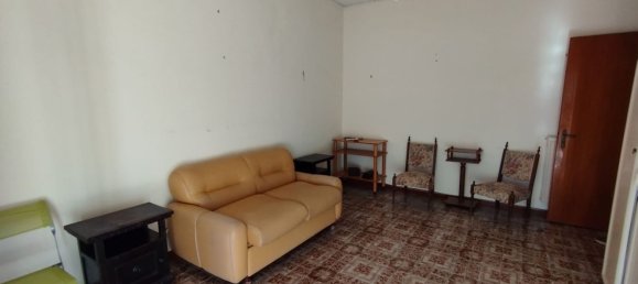 Квартира с 6 комнатами в Шакка, Италия № 44978 12