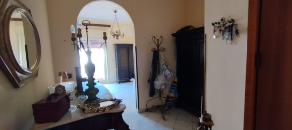 Квартира с 6 комнатами в Шакка, Италия № 44978 5