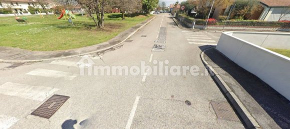 2 Schlafzimmer Wohnung in Castelfranco Veneto, Italy, Nr. 328366 4