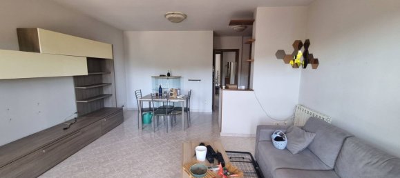 4 Schlafzimmer Wohnung in Perugia, Italy, Nr. 377332 10