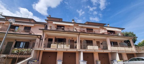 4 Schlafzimmer Wohnung in Perugia, Italy, Nr. 377332 26