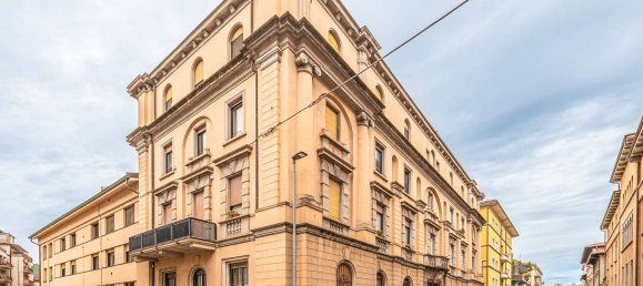 2 rooms Apartment in Bergamo, Italy No. 80608 19