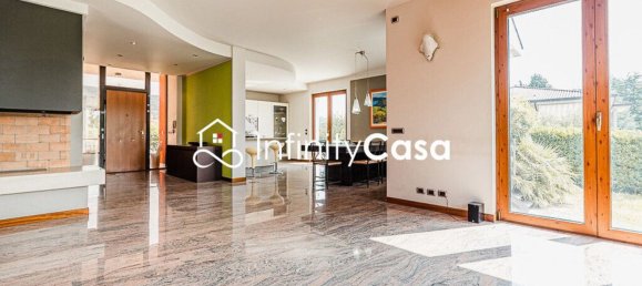 5 bedrooms Villa in Sant'Ambrogio di Valpolicella, Italy No. 346504 4