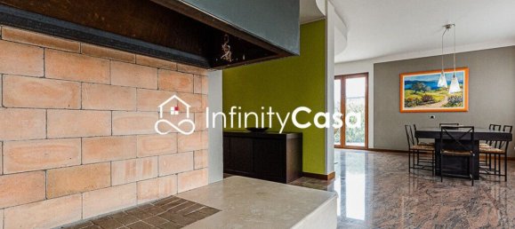 5 bedrooms Villa in Sant'Ambrogio di Valpolicella, Italy No. 346504 7