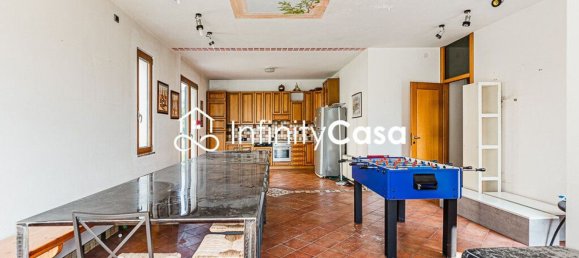 5 bedrooms Villa in Sant'Ambrogio di Valpolicella, Italy No. 346504 22