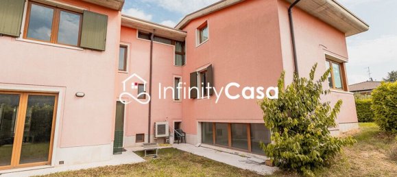 5 bedrooms Villa in Sant'Ambrogio di Valpolicella, Italy No. 346504 26