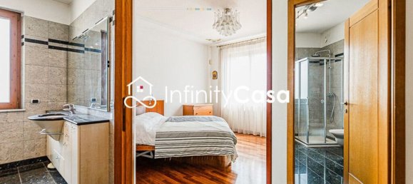 5 bedrooms Villa in Sant'Ambrogio di Valpolicella, Italy No. 346504 12