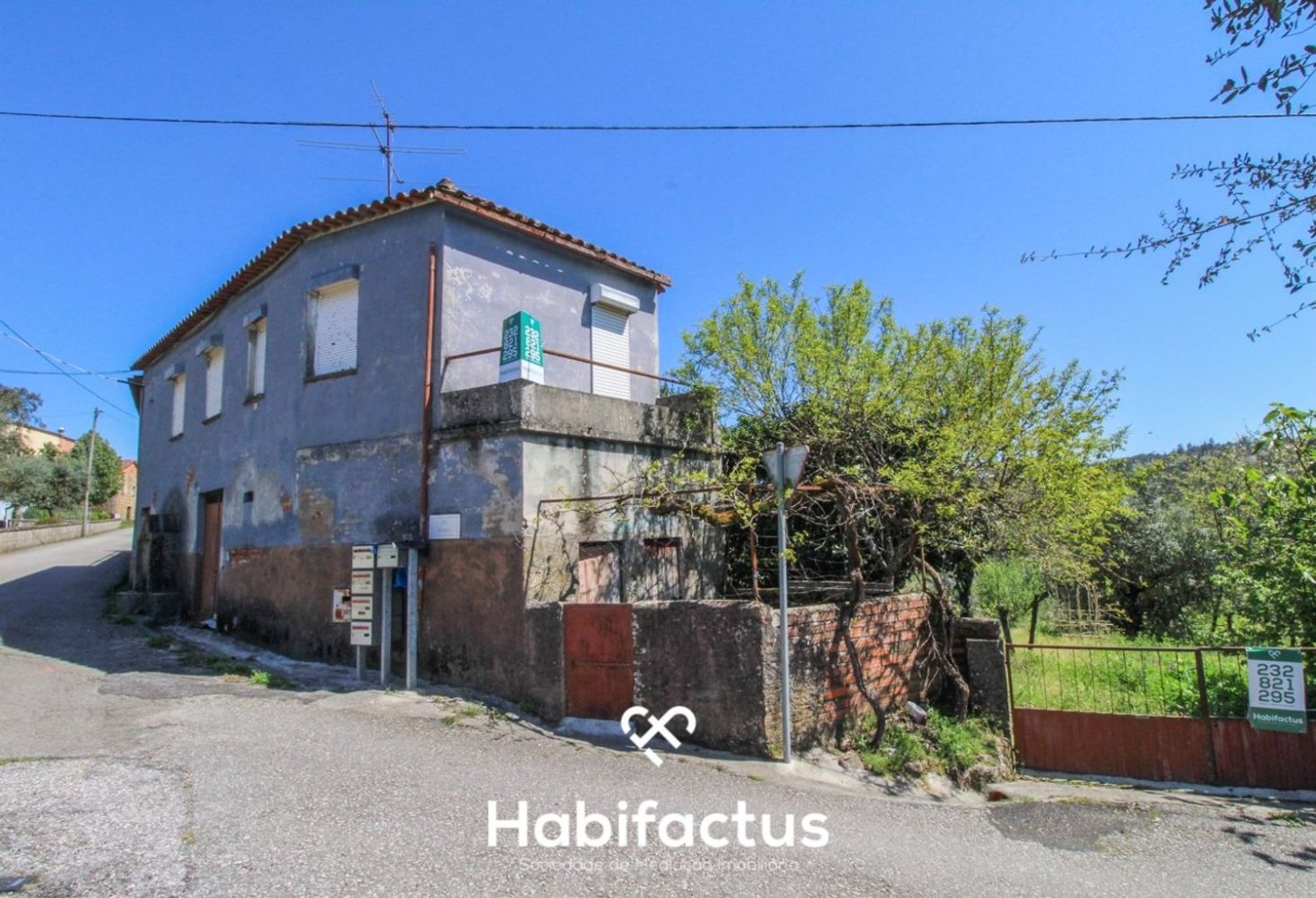 3 bedrooms House in Tondela, Portugal No. 204665