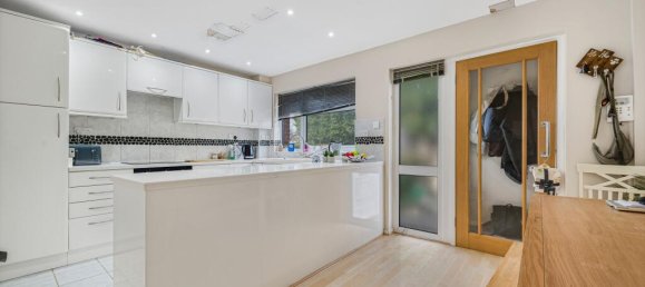 2 bedrooms Commercial property in Beckenham, United Kingdom No. 969 23