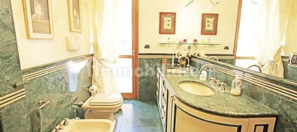 4 bedrooms Apartment in Bergamo, Italy No. 357229 27