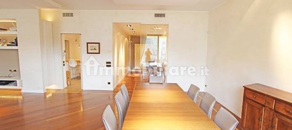 4 bedrooms Apartment in Bergamo, Italy No. 357229 11