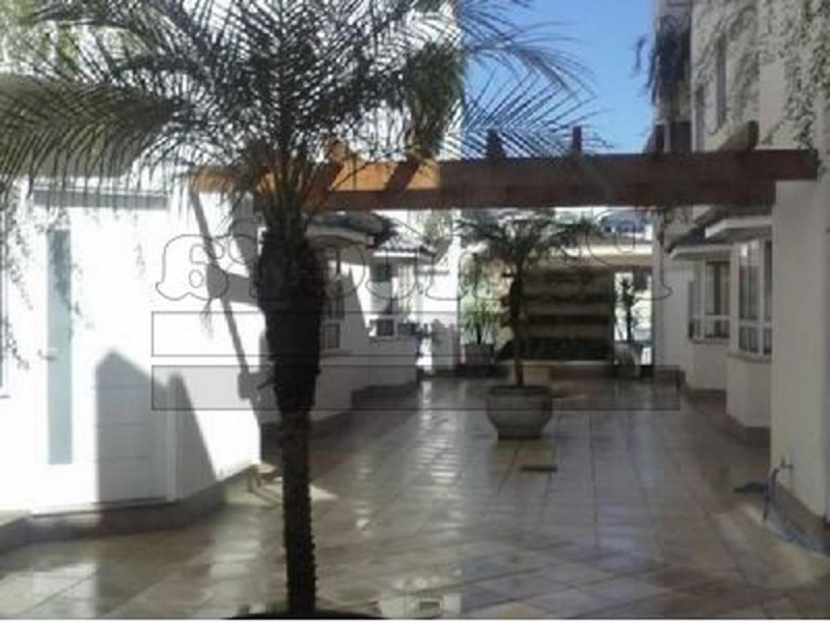 Casa de 3 dormitorios en Sao Paulo, Brazil No. 572505