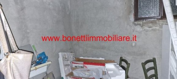 4-Zimmer Wohnung in Crema, Italy, Nr. 85899 2
