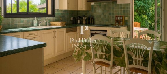 4 bedrooms House in Le Haillan, France No. 361892 7