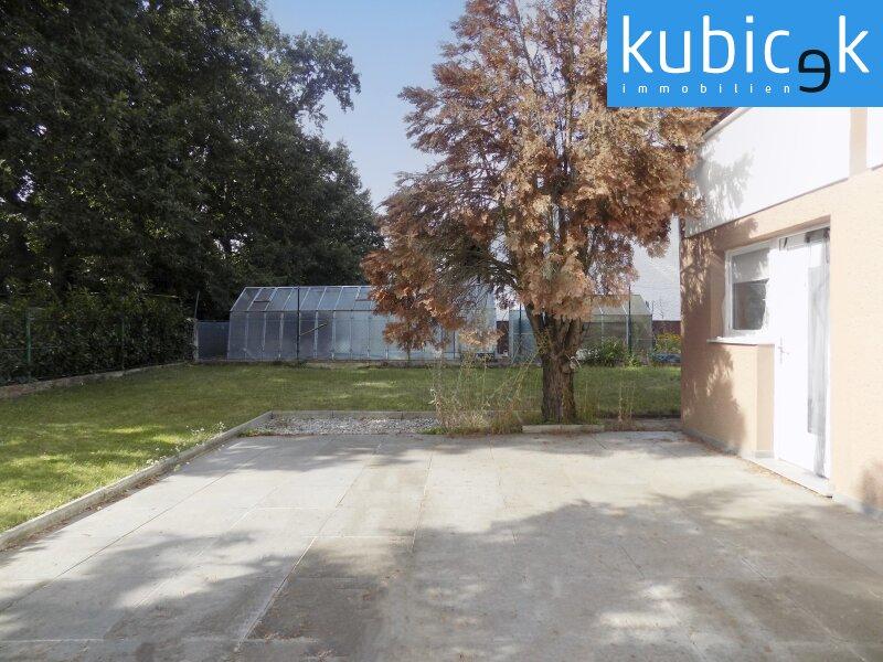 6 rooms House in Deutsch-Wagram, Austria No. 260844