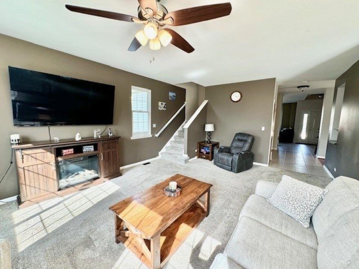 5 bedrooms House in Round Lake, USA No. 373437