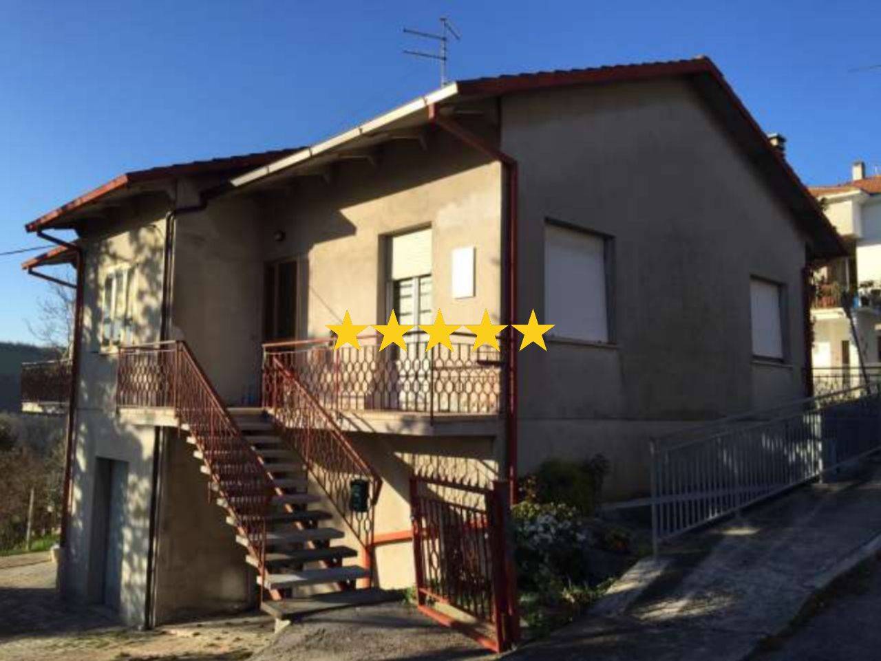 Вилла с 6 спальнями в Сассокорваро Аудиторе, Италия № 325780