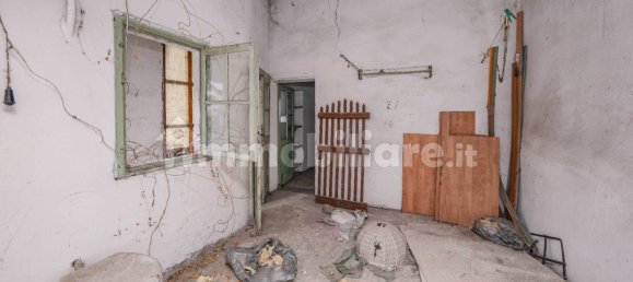 5 bedrooms House in Calcinato, Italy No. 7879 18