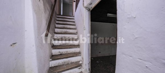 5 bedrooms House in Calcinato, Italy No. 7879 14