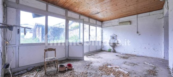 5 bedrooms House in Calcinato, Italy No. 7879 12