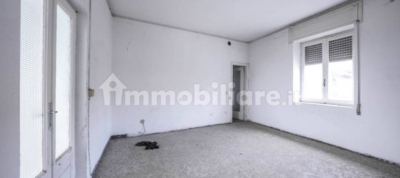 5 bedrooms House in Calcinato, Italy No. 7879 21