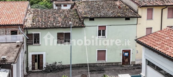 5 bedrooms House in Calcinato, Italy No. 7879 3