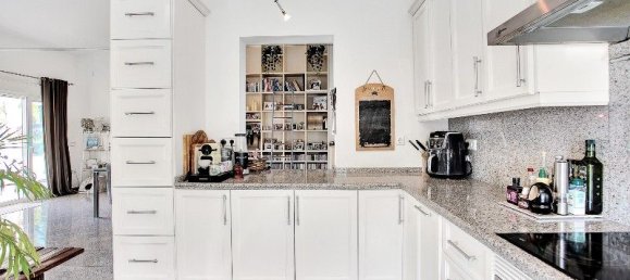 6 chambres Villa à Marbella, Spain No. 53451 9