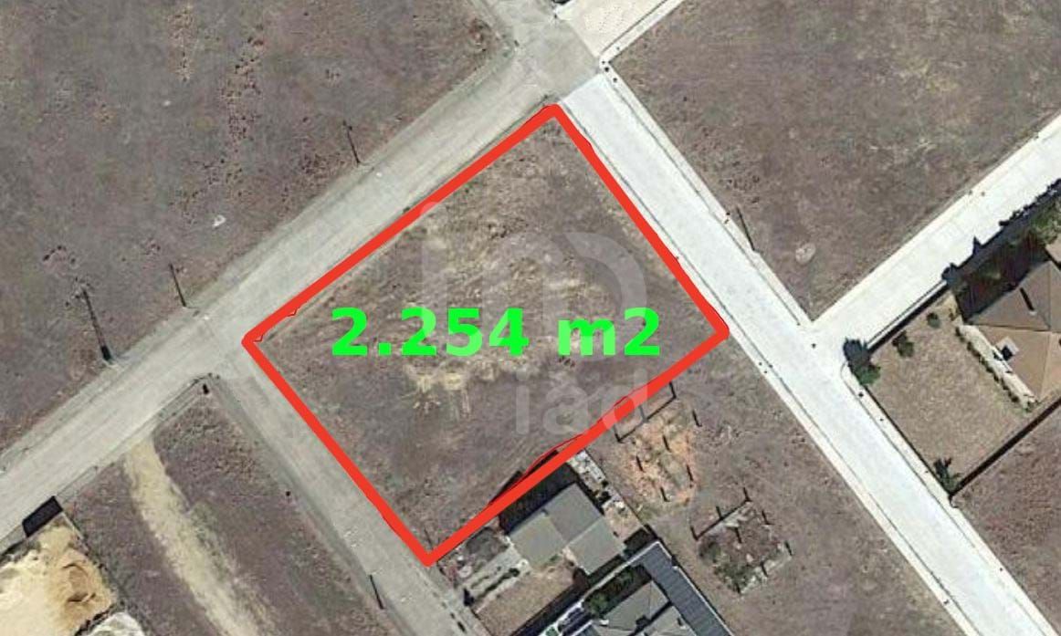 Terreno en La Bañeza, Spain 2254 m² No. 78303