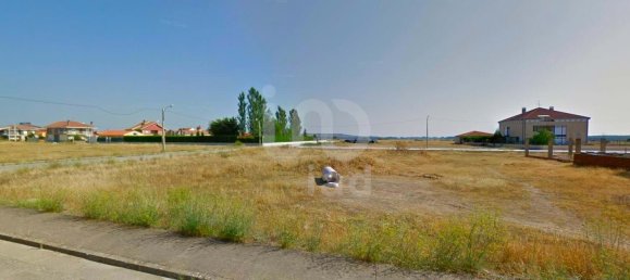 Terreno en La Bañeza, Spain 2254 m² No. 78303 3