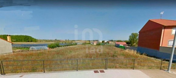 Terreno en La Bañeza, Spain 2254 m² No. 78303 6