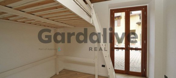 2 bedrooms Apartment in Brescia, Italy No. 264339 4