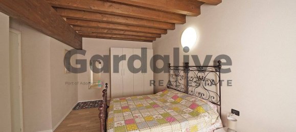 2 bedrooms Apartment in Brescia, Italy No. 264339 5