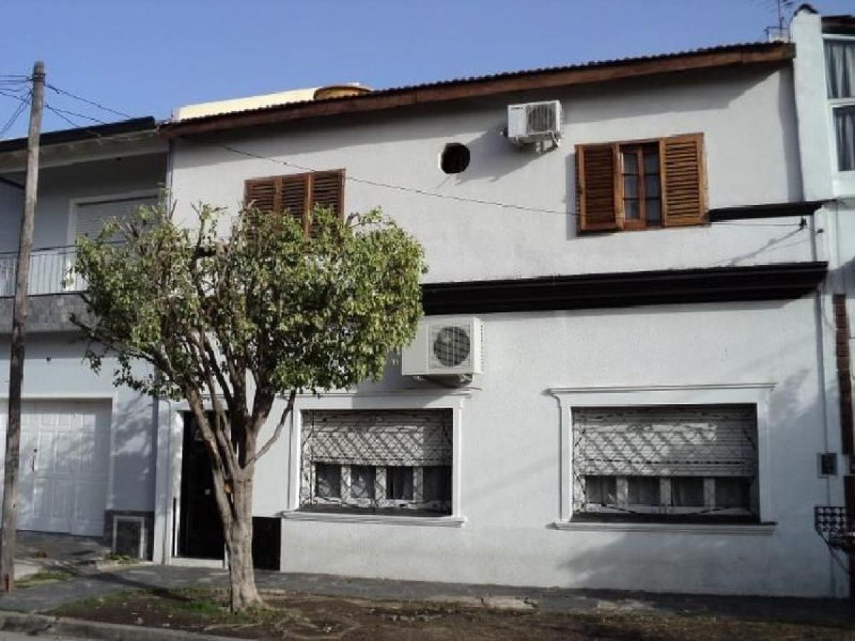 5 bedrooms House in Bermudez, Argentina No. 12216