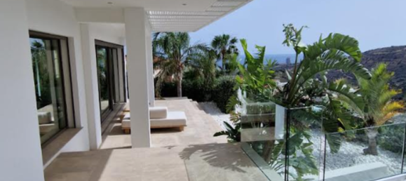 5 bedrooms Villa in Agios Tychonas, Cyprus No. 13427 9