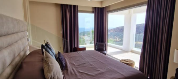 5 bedrooms Villa in Agios Tychonas, Cyprus No. 13427 3