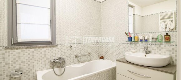 Пентхаус с 4 комнатами в Инцаго, Италия № 107281 18