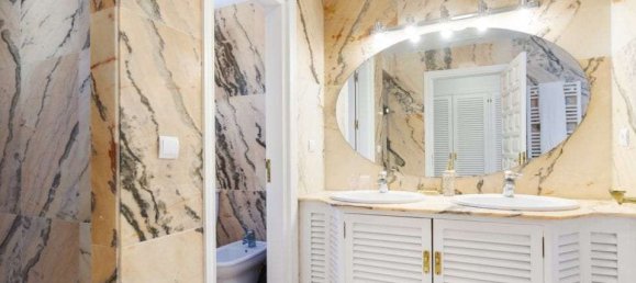 5 bedrooms Villa in San Roque, Spain No. 29172 27