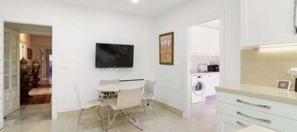 5 bedrooms Villa in San Roque, Spain No. 29172 15