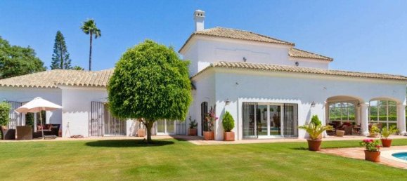 5 bedrooms Villa in San Roque, Spain No. 29172 2