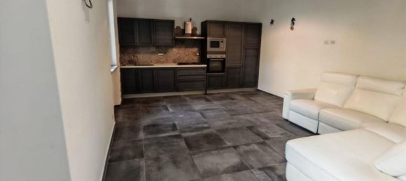 4 rooms House in Carrara, Italy No. 298814 47