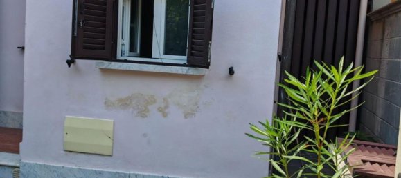 4 rooms House in Carrara, Italy No. 298814 16