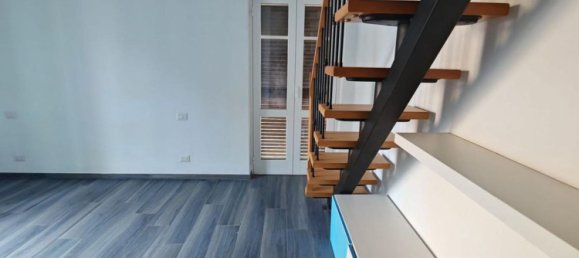 4 rooms House in Carrara, Italy No. 298814 25