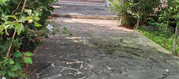 4 rooms House in Carrara, Italy No. 298814 17