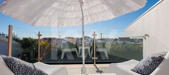 4 bedrooms Villa in Sesimbra, Portugal No. 60211 2